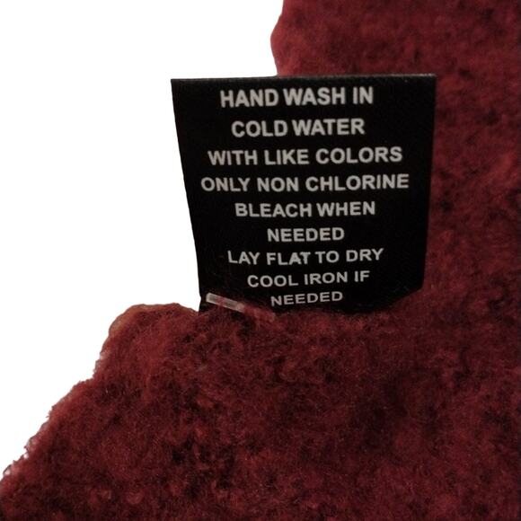 Wrap Scarf 80" x 19" Shoulder Wrap Maroon Red Lightweight NWT SUPER SOFT & COZY - Picture 5 of 5